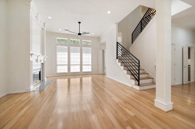 1004 Chimney Hill Trail, Southlake, TX 76092