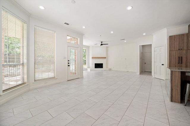 1004 Chimney Hill Trail, Southlake, TX 76092