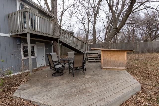 703 YORK Drive, Belton, MO 64012