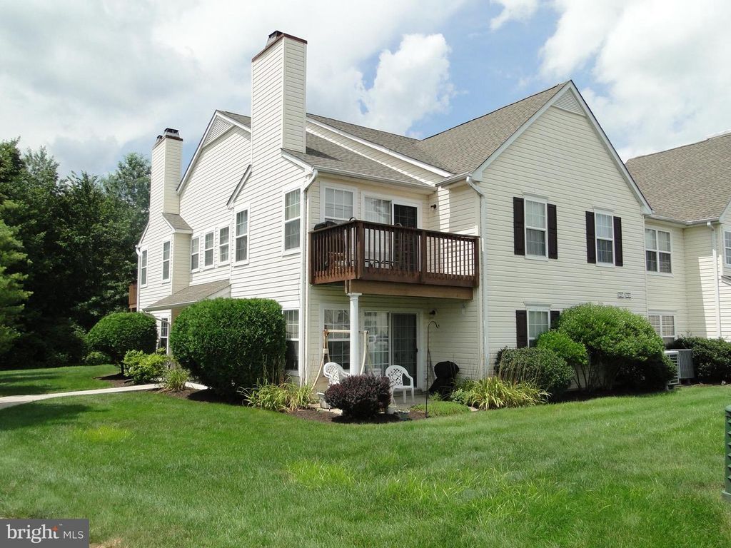 57 WAGON WHEEL RD, Quakertown, PA 18951