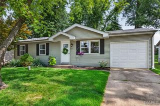 4035 Mary Ridge Lane, St Charles, MO 63304