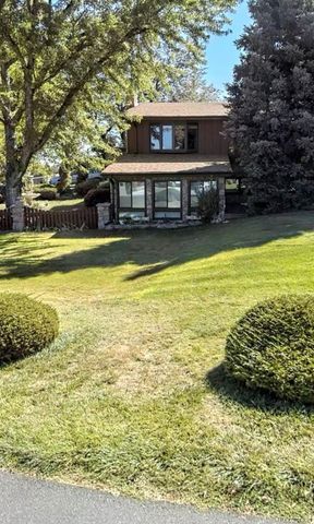 2292 Quail Drive, Lakewood, CO 80215