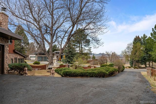 2292 Quail Drive, Lakewood, CO 80215