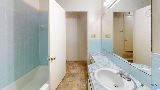 911 S 27th Street, Copperas Cove, TX 76522