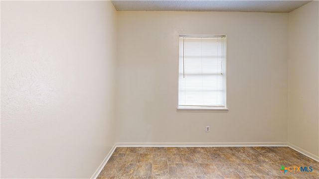 911 S 27th Street, Copperas Cove, TX 76522