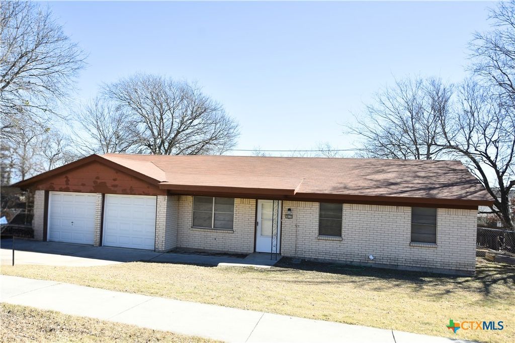 911 S 27th Street, Copperas Cove, TX 76522