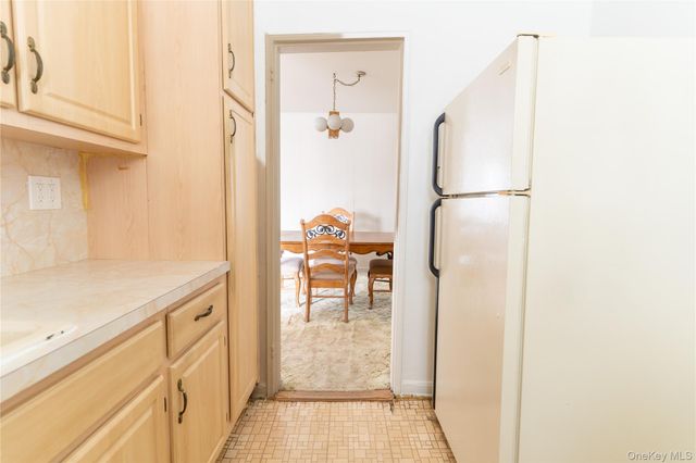 152-06 Jewel Avenue 83A, Flushing, NY 11367