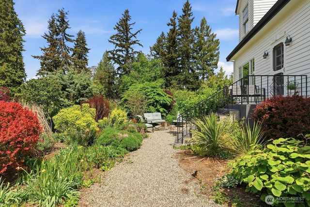 7219 Soundview Drive, Edmonds, WA 98026