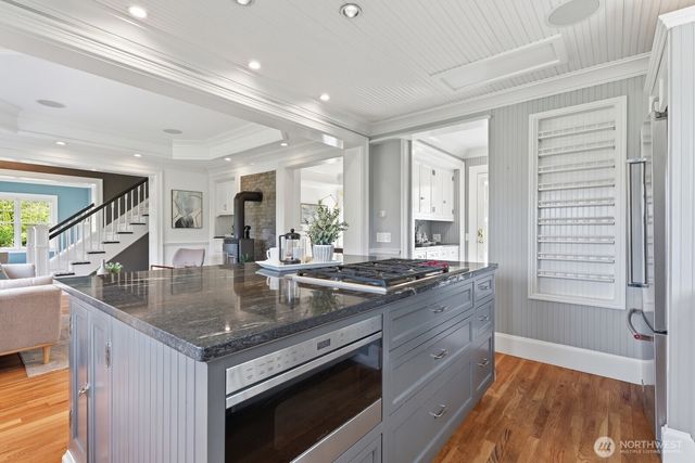 7219 Soundview Drive, Edmonds, WA 98026