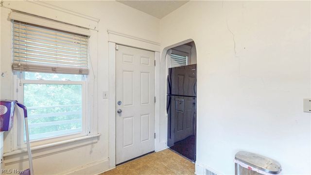41-43 S Bates Street, Akron, OH 44303