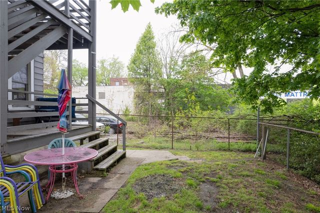 41-43 S Bates Street, Akron, OH 44303