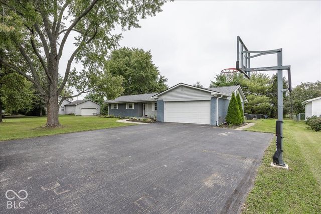 5625 S 950 E, Zionsville, IN 46077