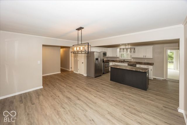 5625 S 950 E, Zionsville, IN 46077
