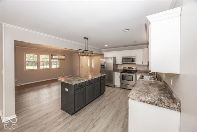 5625 S 950 E, Zionsville, IN 46077