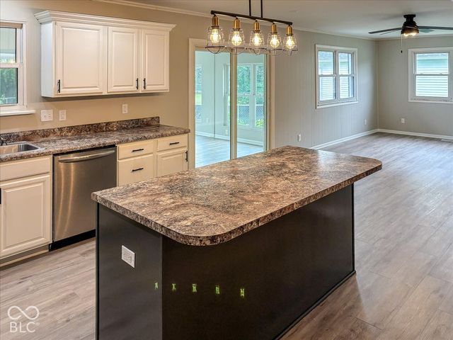 5625 S 950 E, Zionsville, IN 46077