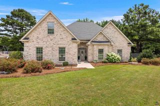 206 Wardlow Lane, Kathleen, GA 31047