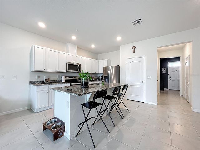 965 LIDO DRIVE, Howey In The Hills, FL 34737