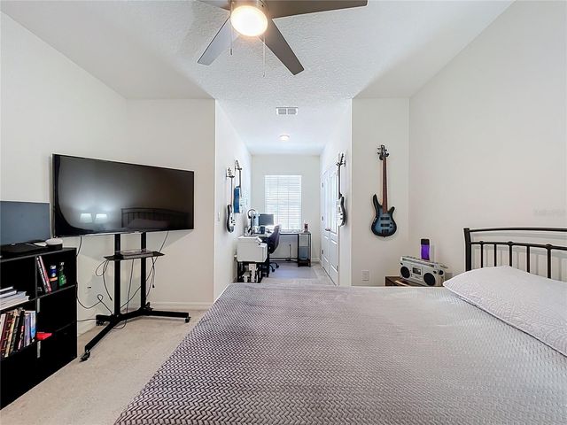 965 LIDO DRIVE, Howey In The Hills, FL 34737