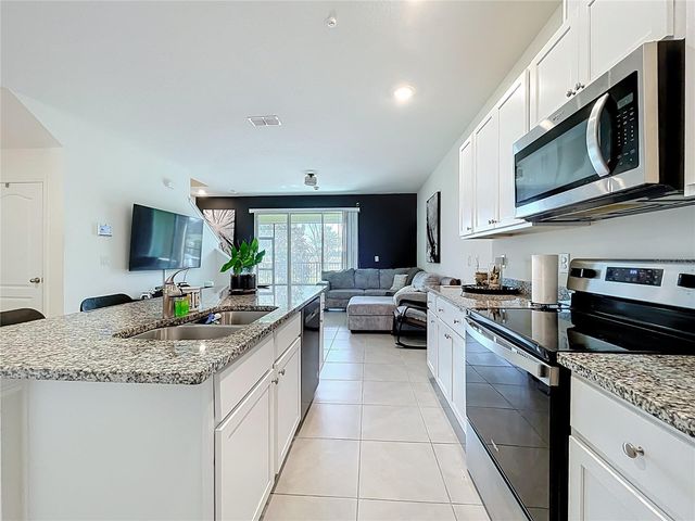 965 LIDO DRIVE, Howey In The Hills, FL 34737