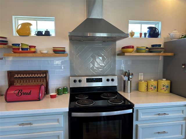 13227 Jolly Roger Drive, Freeport, TX 77541