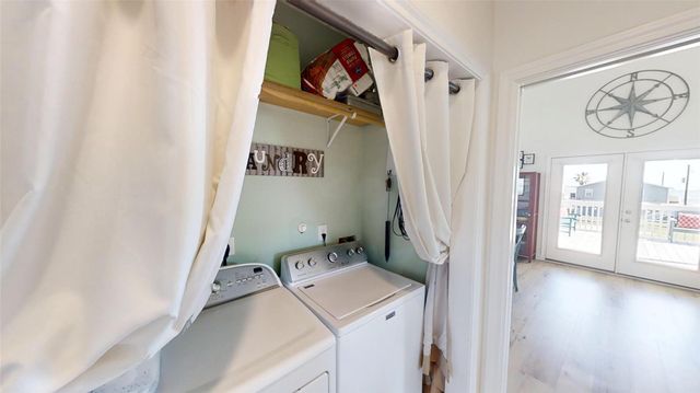 13227 Jolly Roger Drive, Freeport, TX 77541