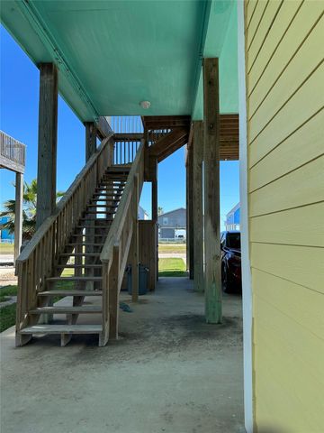 13227 Jolly Roger Drive, Freeport, TX 77541