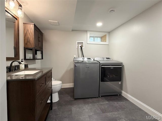 567 10th Street, Wood River, IL 62095