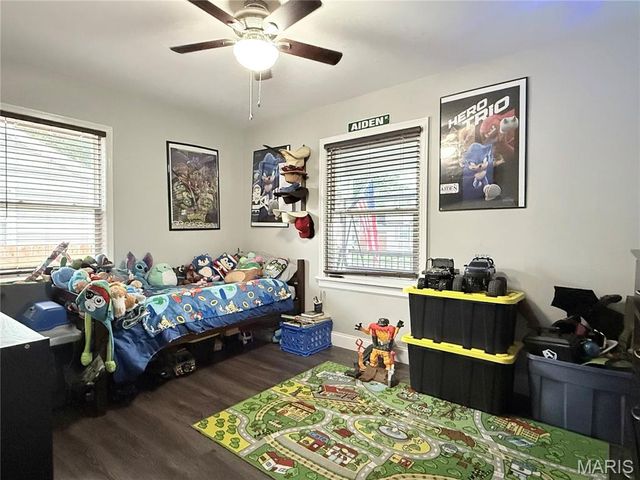 567 10th Street, Wood River, IL 62095