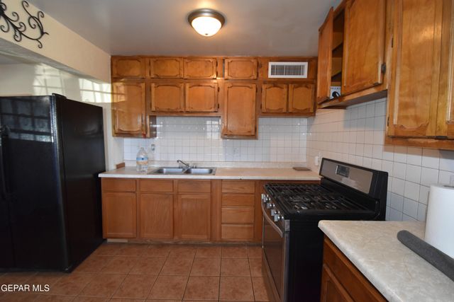 3431 SHEPPARD Avenue, El Paso, TX 79904