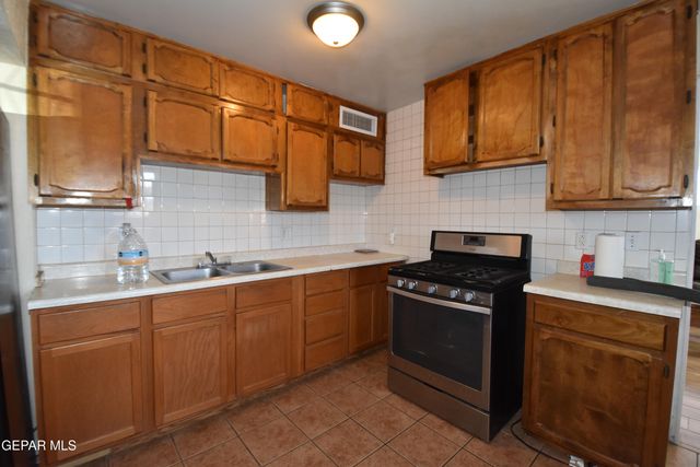 3431 SHEPPARD Avenue, El Paso, TX 79904