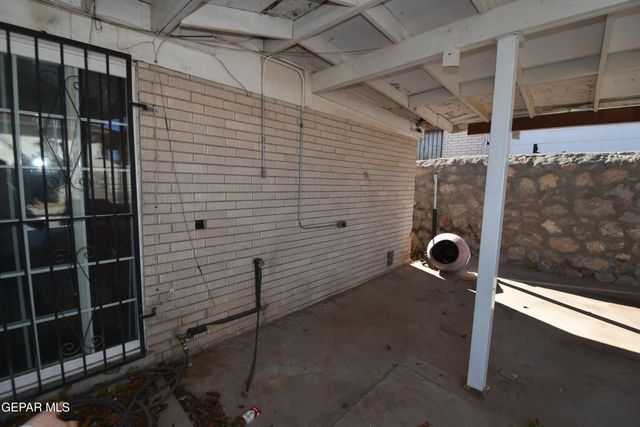 3431 SHEPPARD Avenue, El Paso, TX 79904