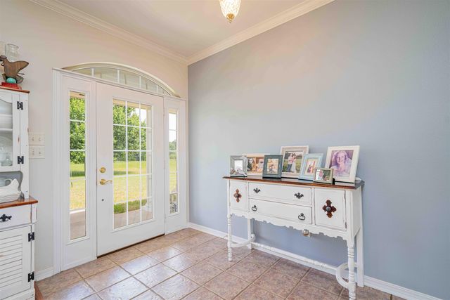 1855 Phillips Springs Rd, Gladewater, TX 75647