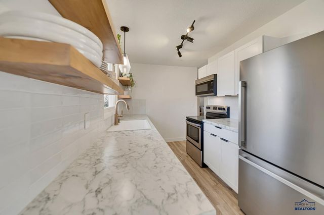 3404 ARIZONA, Rapid City, SD 57701