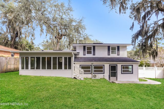 4604 BLUFF Avenue, Jacksonville, FL 32225