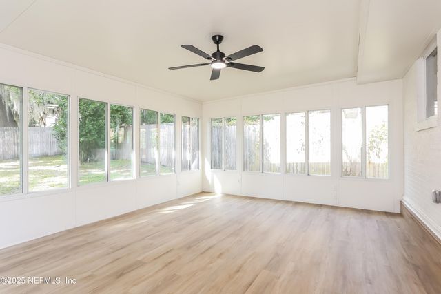 4604 BLUFF Avenue, Jacksonville, FL 32225