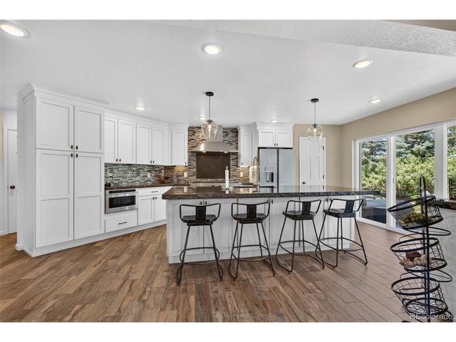 8 Silver Aspen, Littleton, CO 80127