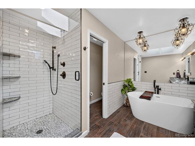 8 Silver Aspen, Littleton, CO 80127
