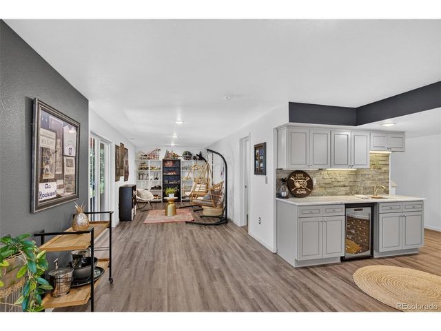 8 Silver Aspen, Littleton, CO 80127