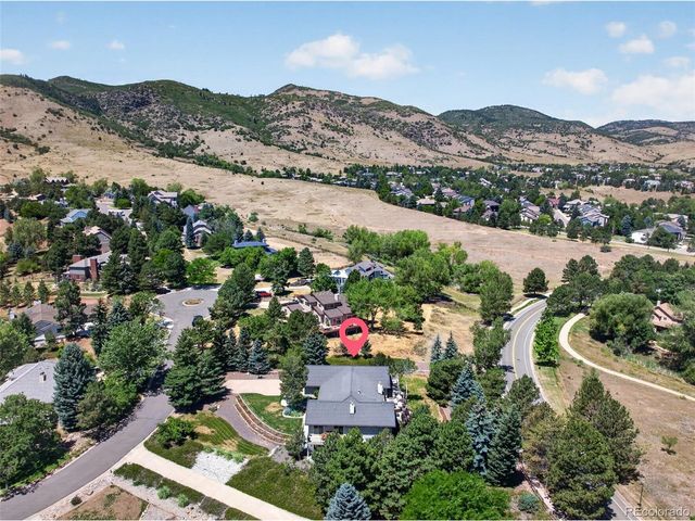 8 Silver Aspen, Littleton, CO 80127