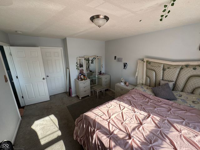 8836 Hornady Court, Indianapolis, IN 46239