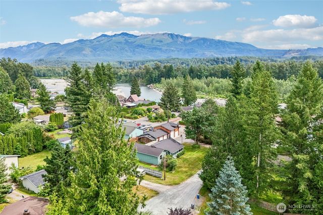 1105 Dyer Road, Sultan, WA 98294
