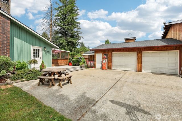 1105 Dyer Road, Sultan, WA 98294