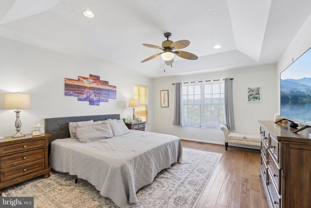 2725 SHELBURNE RD, Downingtown, PA 19335