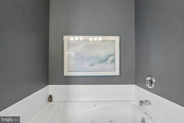 2725 SHELBURNE RD, Downingtown, PA 19335