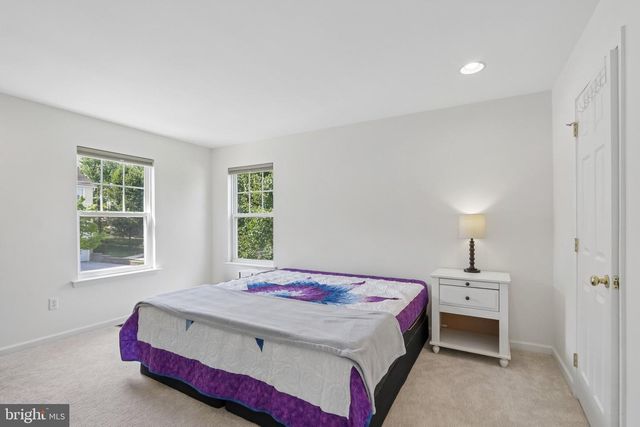 2725 SHELBURNE RD, Downingtown, PA 19335