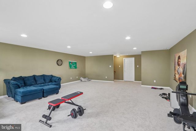 2725 SHELBURNE RD, Downingtown, PA 19335