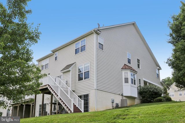 2725 SHELBURNE RD, Downingtown, PA 19335