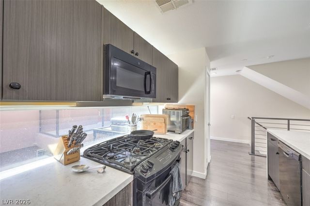 1999 Yaupon Avenue, Las Vegas, NV 89101