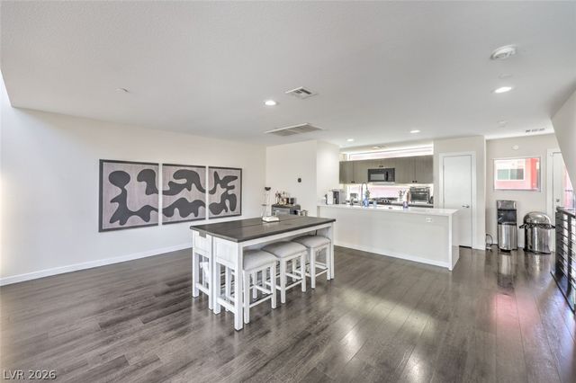 1999 Yaupon Avenue, Las Vegas, NV 89101