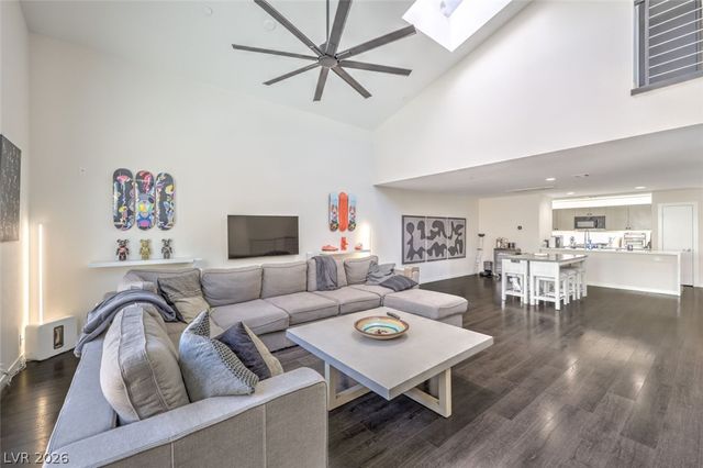 1999 Yaupon Avenue, Las Vegas, NV 89101